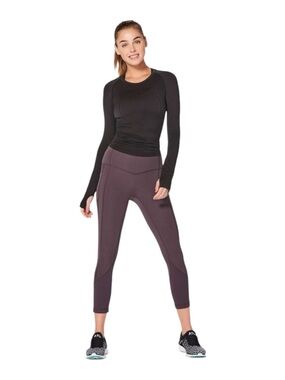 Lululemon All The Right Places Crop
II 23”